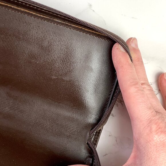 Schmincke Zipped Brown Leather Case - Picture 8 of 8